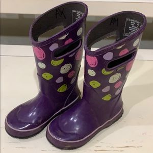Bogs youth girls rain boots.